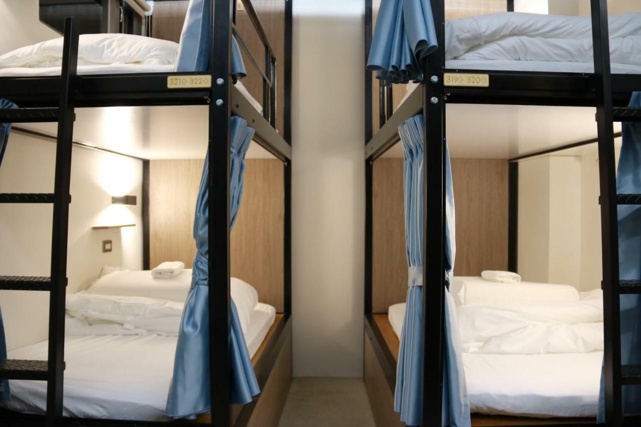 Dan Hostel丹居青旅 Taipei Exteriör bild